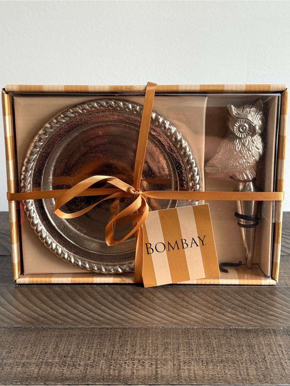Bombay 2 Piece Nickel-Finish Owl Wine Stopper & Wine Bottle Coaster Set